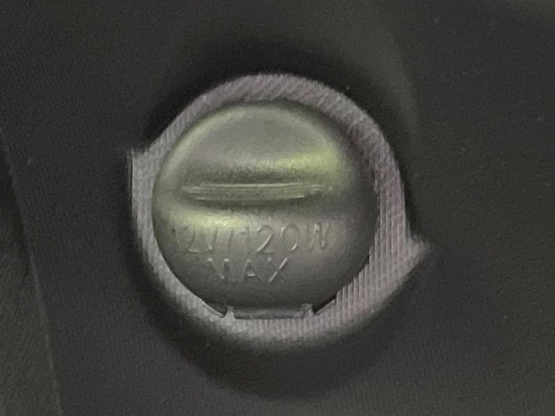 2019 Toyota Aqua DAA-NHP10H (UW-6a66cd6c46437)[18]