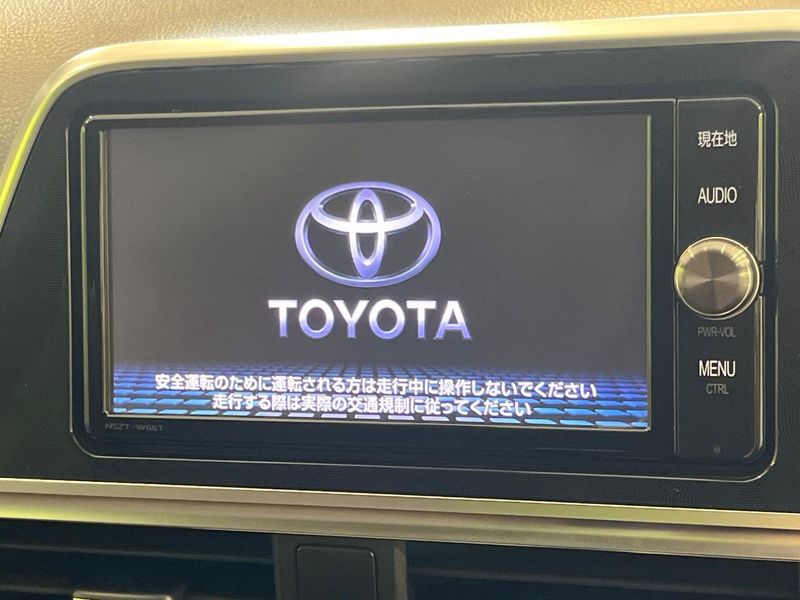 2016 Toyota Sienta DAA-NHP170G (UW-6a66cd6dd9417)[4]