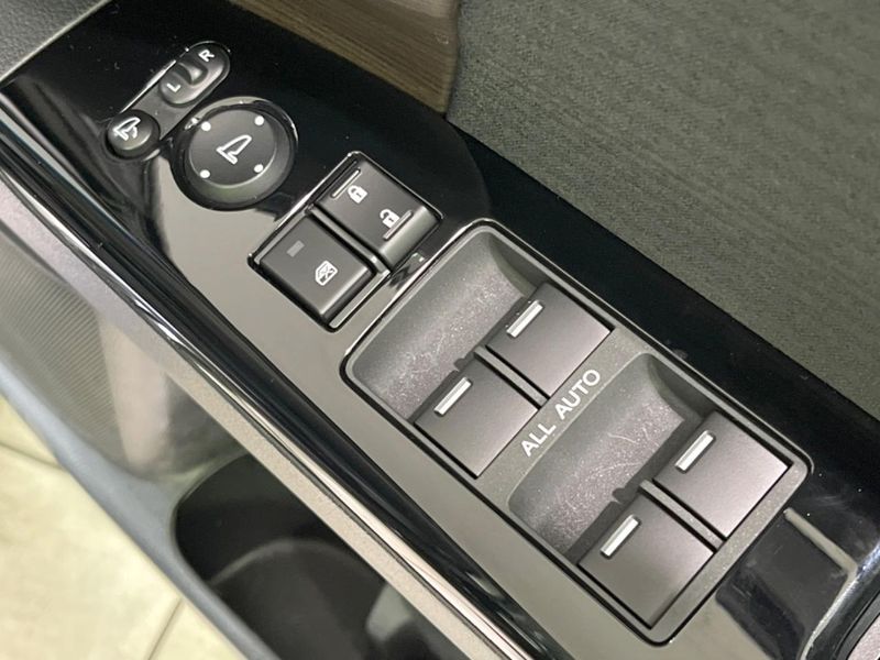 2021 Honda Odyssey Hybrid 6AA-RC4 (UW-6a66cd8a47c9d)[18]