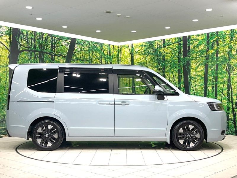 2023 Honda Step Wagon 6AA-RP8 (UW-6a66cd912b543)[26]