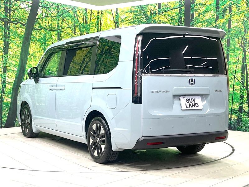 2023 Honda Step Wagon 6AA-RP8 (UW-6a66cd912b543)[23]