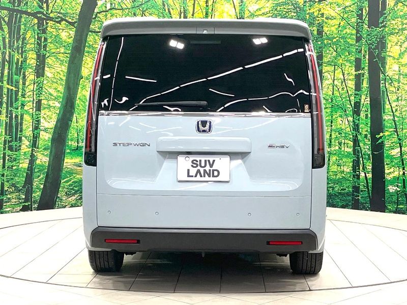 2023 Honda Step Wagon 6AA-RP8 (UW-6a66cd912b543)[24]
