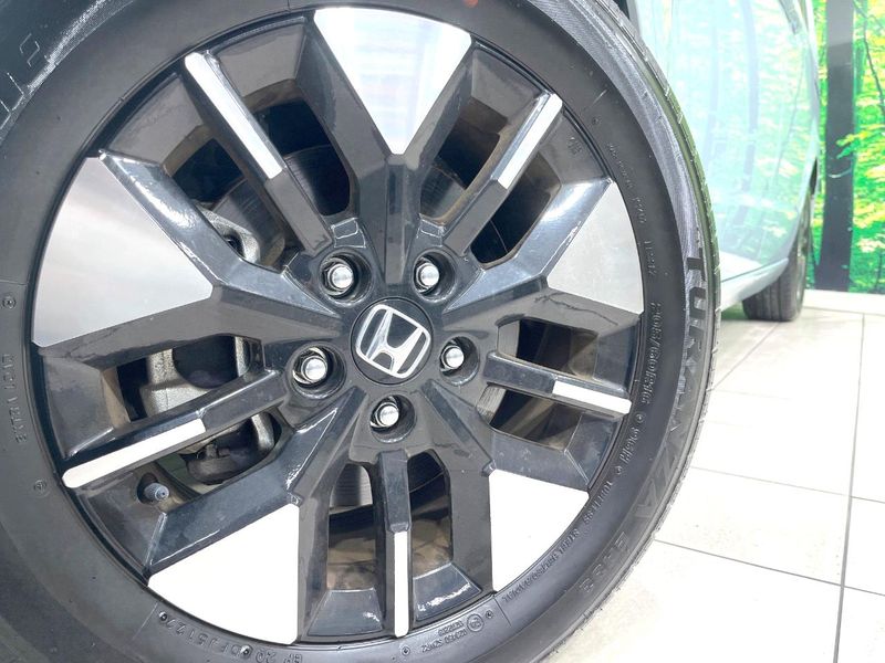 2023 Honda Step Wagon 6AA-RP8 (UW-6a66cd912b543)[12]