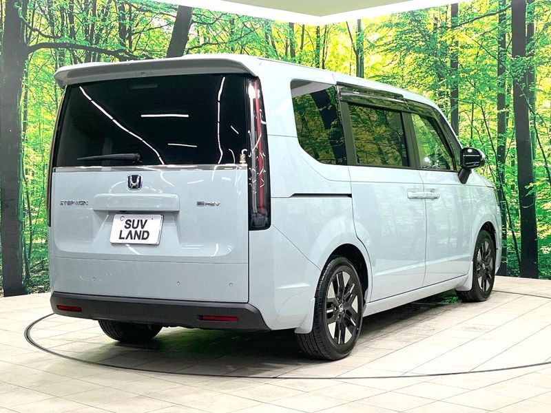 2023 Honda Step Wagon 6AA-RP8 (UW-6a66cd912b543)[25]