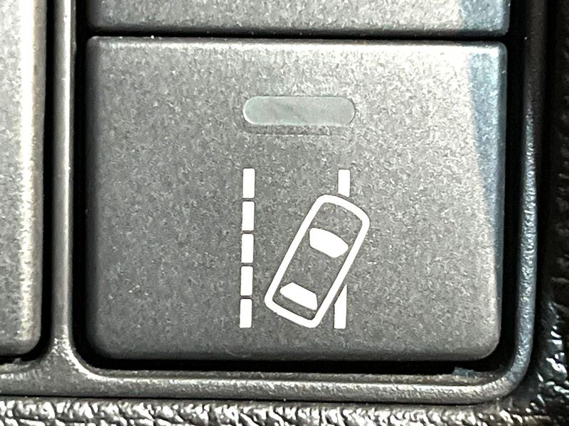 2016 Honda Vezel DAA-RU3 (UW-6a66cd98380e6)[11]