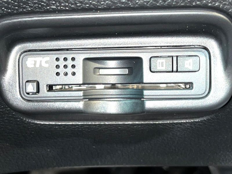 2016 Honda Vezel DAA-RU3 (UW-6a66cd98380e6)[14]