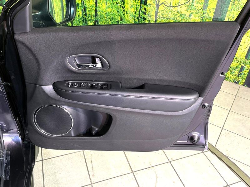 2016 Honda Vezel DAA-RU3 (UW-6a66cd98380e6)[6]