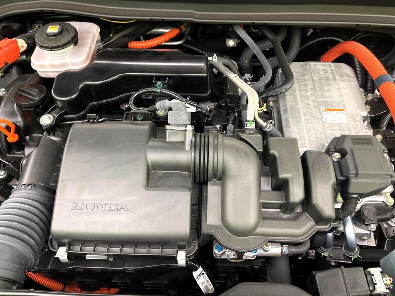 2024 Honda Vezel 6AA-RV5 (UW-6a66cda7bc087)[5]