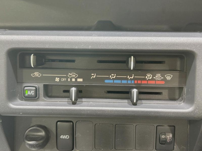2014 Daihatsu Hijet Truck EBD-S510P (UW-6a66cdb40b152)[26]