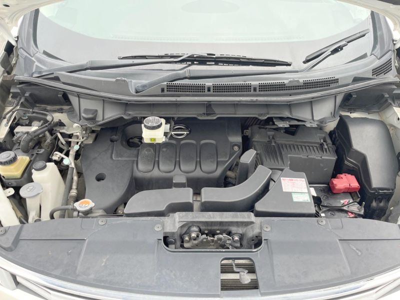 2017 Nissan Elgrand DBA-TNE52 (UW-6a66cdd00f3e2)[14]