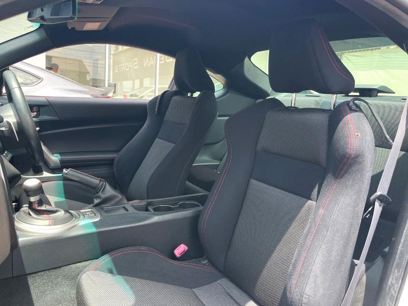 2014 Toyota 86 DBA-ZN6 (UW-6a66ce178cea8)[27]