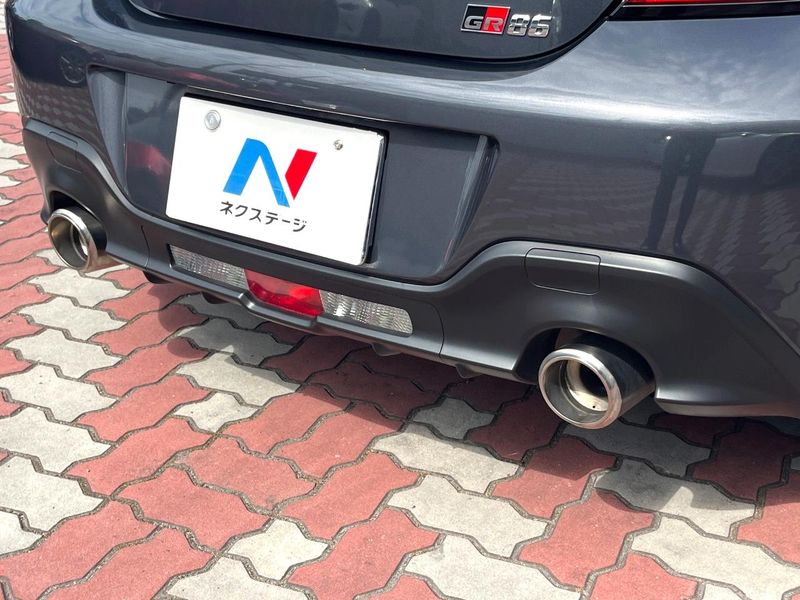 2023 Toyota GR86 3BA-ZN8 (UW-6a66ce195e19d)[28]
