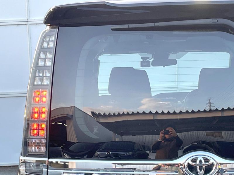 2016 Toyota Voxy DBA-ZRR80W (UW-6a66ce1f5490d)[23]