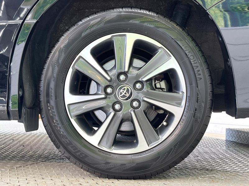 2017 Toyota Voxy DBA-ZRR80W (UW-6a66ce21a3c10)[20]