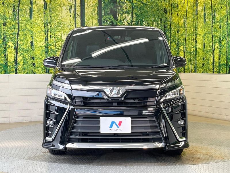 2017 Toyota Voxy DBA-ZRR80W (UW-6a66ce21a3c10)[24]
