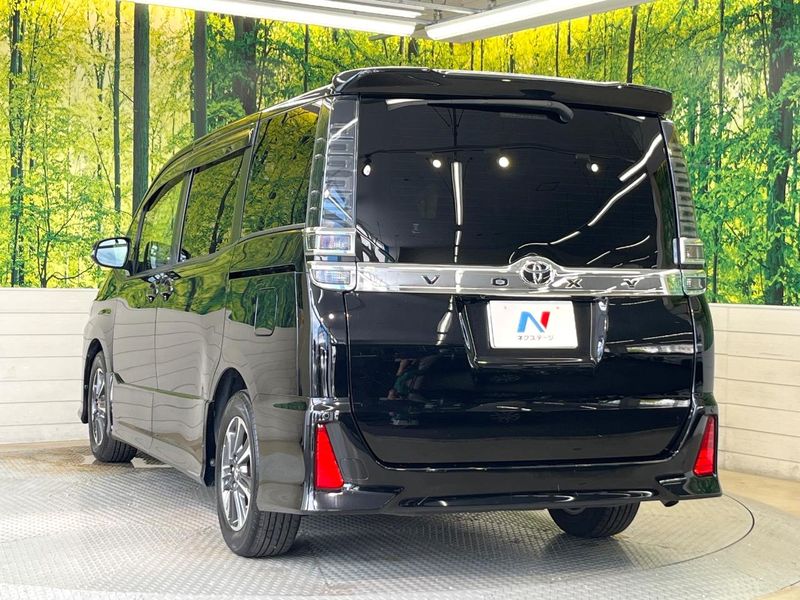 2017 Toyota Voxy DBA-ZRR80W (UW-6a66ce21a3c10)[29]