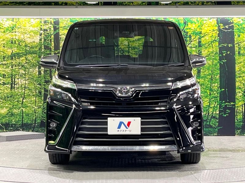 2018 Toyota Voxy DBA-ZRR80W (UW-6a66ce24ca231)[6]