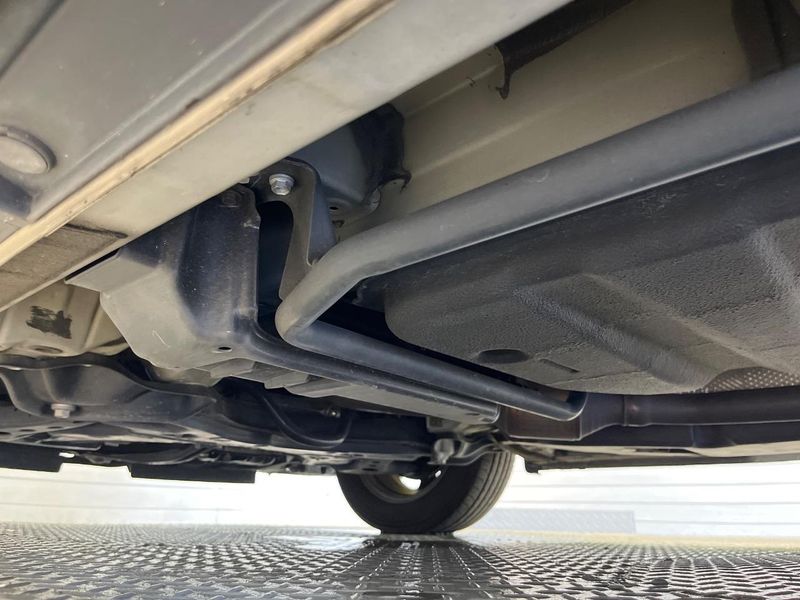 2018 Toyota Voxy DBA-ZRR80W (UW-6a66ce25688a5)[8]