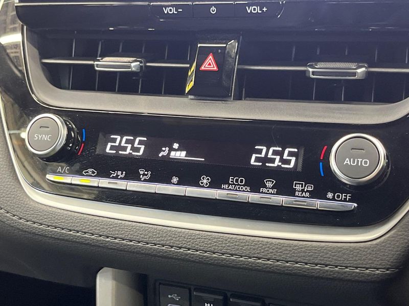 2024 Toyota Corolla Cross 6AA-ZVG13 (UW-6a66ce355c130)[28]