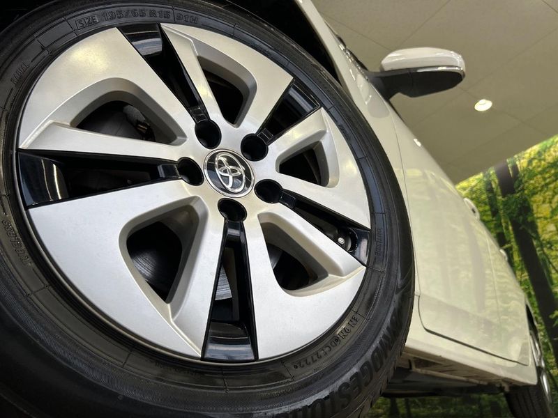 2016 Toyota Prius DAA-ZVW51 (UW-6a66ce4933300)[8]