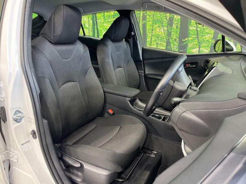 2020 Toyota Prius 6AA-ZVW51 (UW-6a66ce4d134bc)[8]