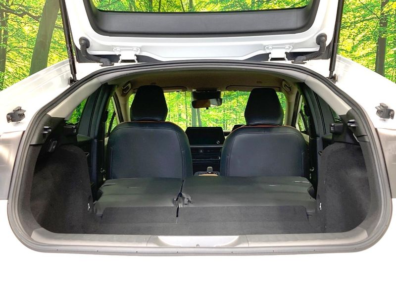 2023 Toyota Prius 6AA-ZVW60 (UW-6a66ce52d48ca)[10]
