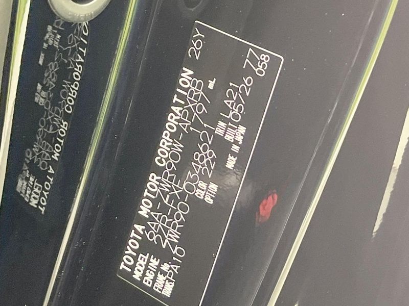 2026 Toyota Noah 6AA-ZWR90W (UW-6a66ce6a85596)[1]