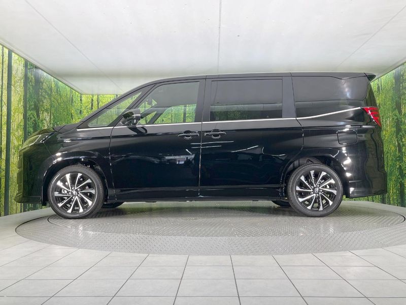 2026 Toyota Noah 6AA-ZWR90W (UW-6a66ce6a85596)[16]