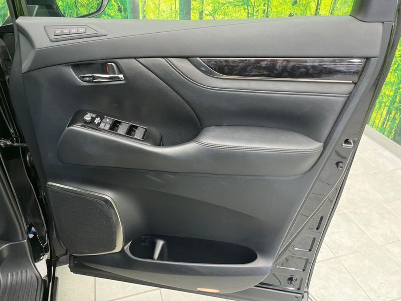 2022 Toyota Alphard 3BA-AGH30W (UW-6a681c32cc14f)[10]