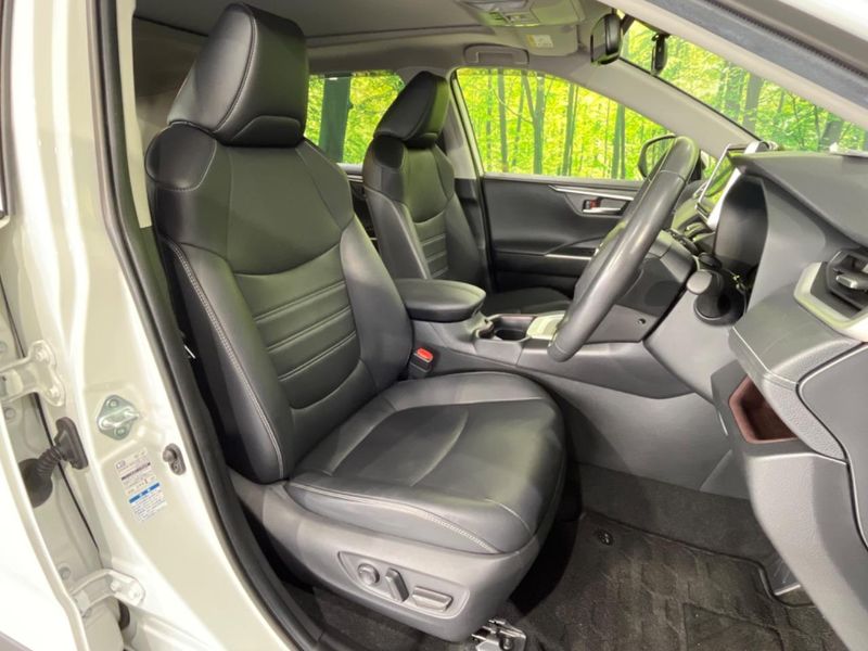 2020 Toyota RAV4 6AA-AXAH54 (UW-6a681c51a4cd3)[11]