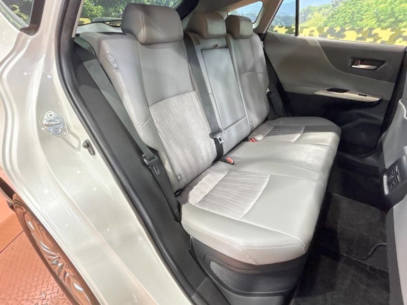 2021 Toyota Harrier Hybrid 6AA-AXUH80 (UW-6a681c5a52458)[24]