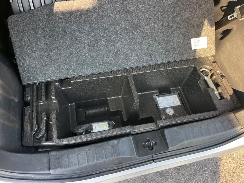 2022 Mitsubishi eK Cross Space 5AA-B34A (UW-6a681c8845251)[10]