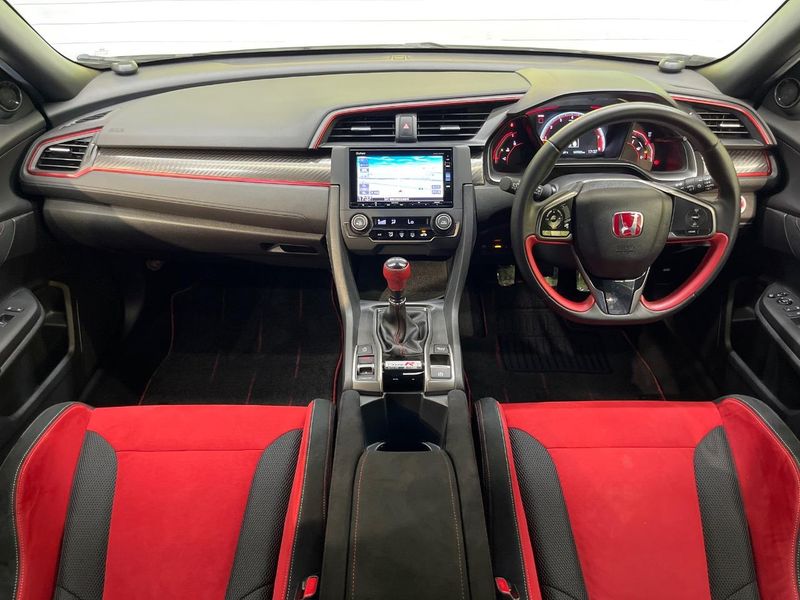 2018 Honda Civic DBA-FK8 (UW-6a681cdebde53)[21]