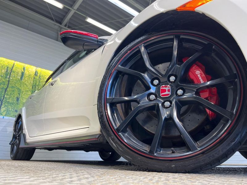2018 Honda Civic DBA-FK8 (UW-6a681cdebde53)[28]