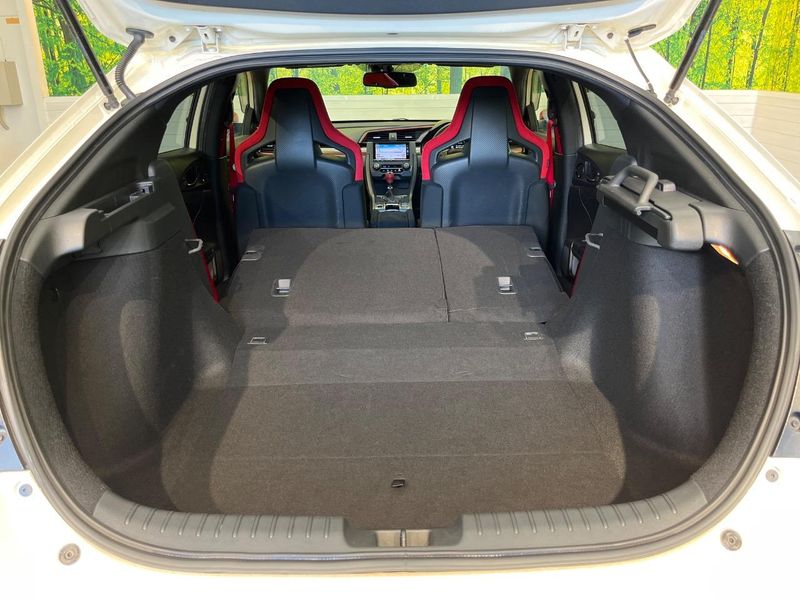2018 Honda Civic DBA-FK8 (UW-6a681cdebde53)[16]