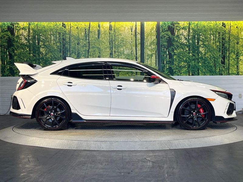 2018 Honda Civic DBA-FK8 (UW-6a681cdebde53)[24]