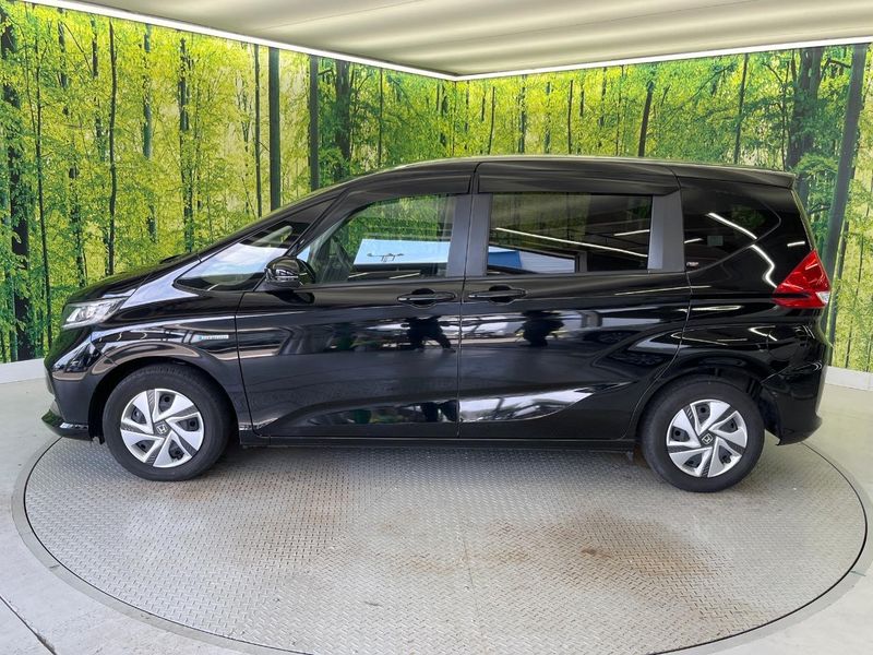 2022 Honda Freed hybrid 6AA-GB7 (UW-6a681ce736e91)[14]