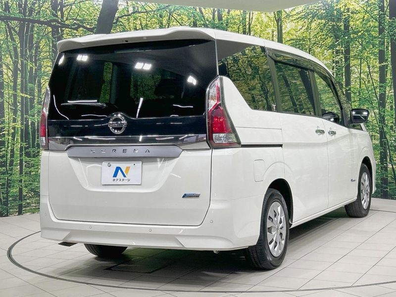 2018 Nissan Serena DAA-GC27 (UW-6a681cea88bbc)[8]