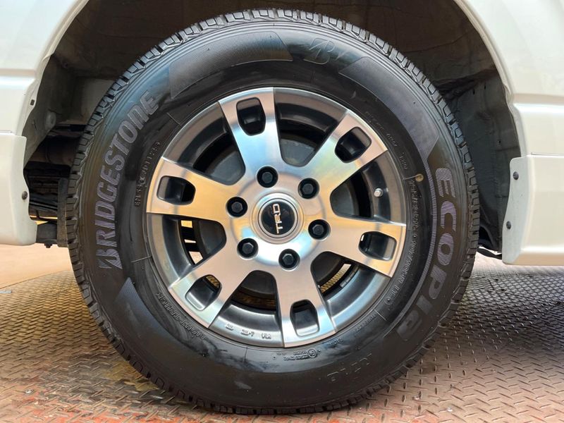 2024 Toyota Hiace Van 3DF-GDH201V (UW-6a681ceb42435)[8]