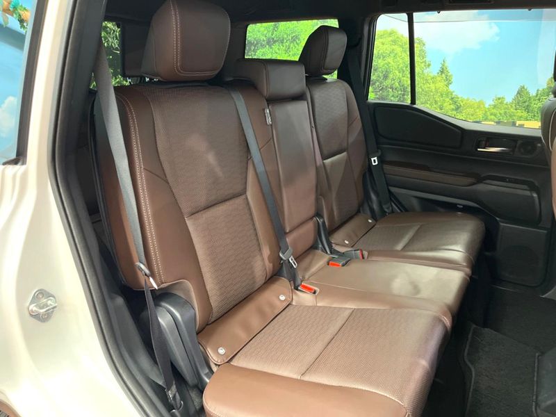 2024 Toyota Land Cruiser 250 3DA-GDJ250W (UW-6a681cf10863a)[9]