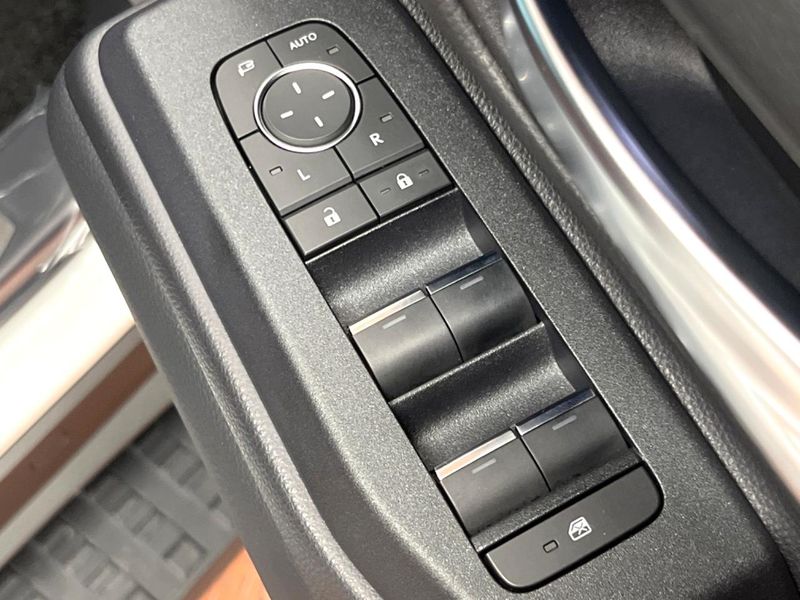 2024 Toyota Land Cruiser 250 3DA-GDJ250W (UW-6a681cf10863a)[23]