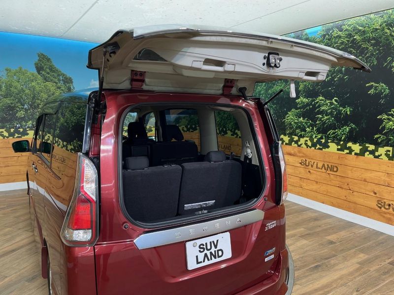 2017 Nissan Serena DAA-GFNC27 (UW-6a681d03c4bc7)[8]
