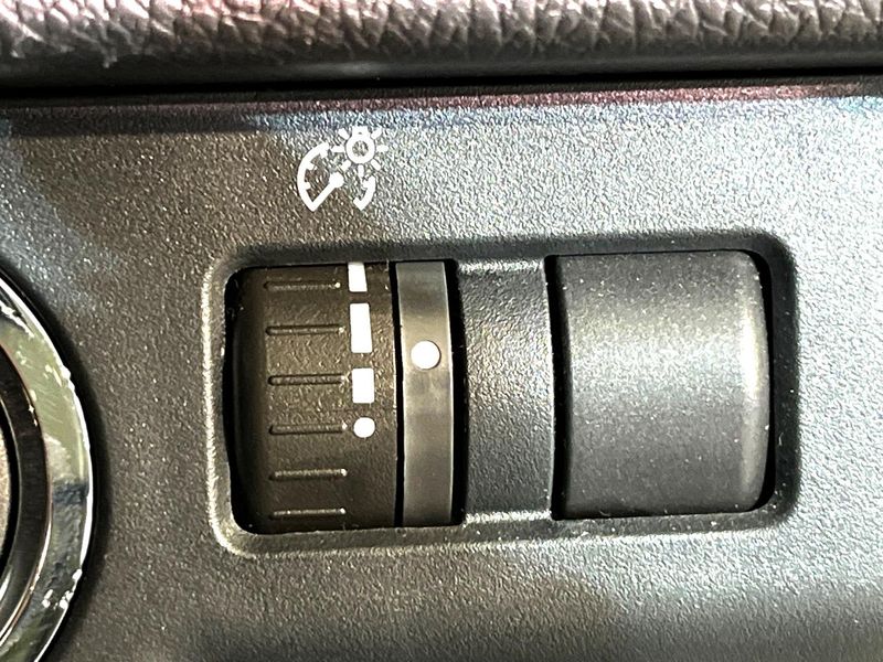 2013 Subaru XV DBA-GP7 (UW-6a681d125249c)[9]