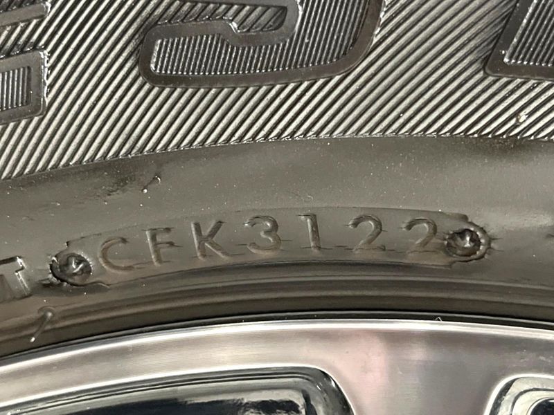 2022 Toyota Hilux 3DF-GUN125 (UW-6a681d29df55f)[16]