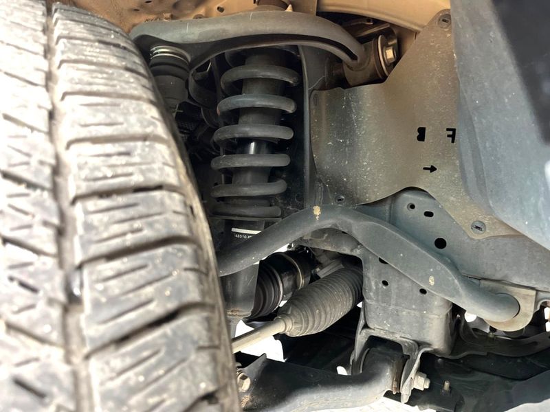 2022 Toyota Hilux 3DF-GUN125 (UW-6a681d29df55f)[12]