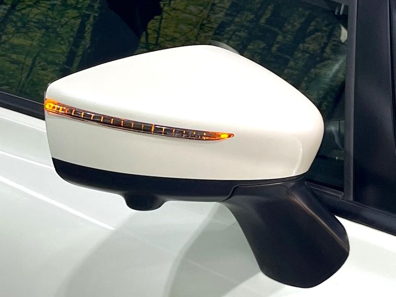 2019 Nissan Note DAA-HE12 (UW-6a681d3c17614)[13]