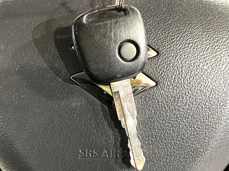 2015 Suzuki Jimny ABA-JB23W (UW-6a681d5a97f21)[18]