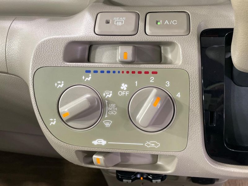 2012 Honda N-BOX DBA-JF1 (UW-6a681d6c872ba)[9]