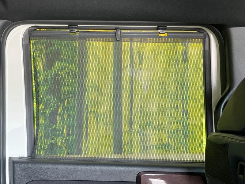 2018 Honda N-BOX CUSTOM DBA-JF3 (UW-6a681d870ed3b)[9]