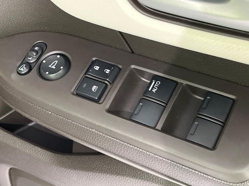 2022 Honda N-BOX 6BA-JF4 (UW-6a681d9c4c206)[4]